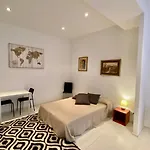 Frezza Business Office & Lounge *