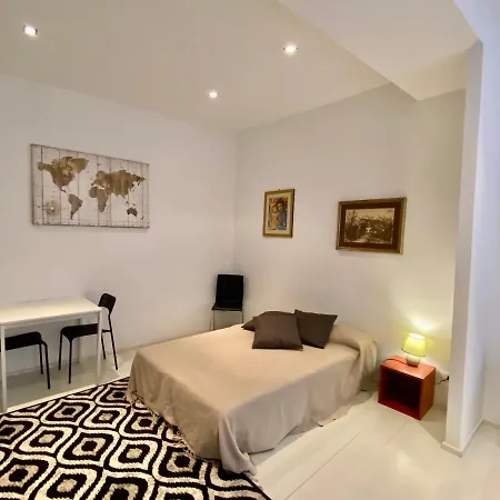 Frezza Business Office & Lounge *