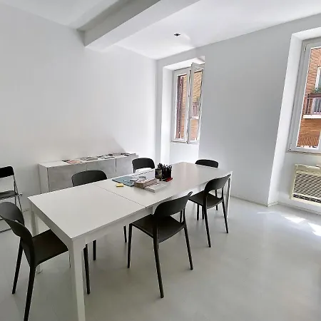 Frezza Business Office & Lounge Apartmán Řím
